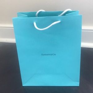 Tiffany & Co. Authentic gift Shopping bag medium Wrap a Gift